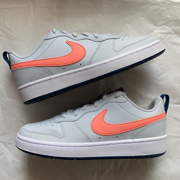 Nike court borough pure platinum shoes. Never worn. Brand new. Box has no lid - Picture 2 of 12